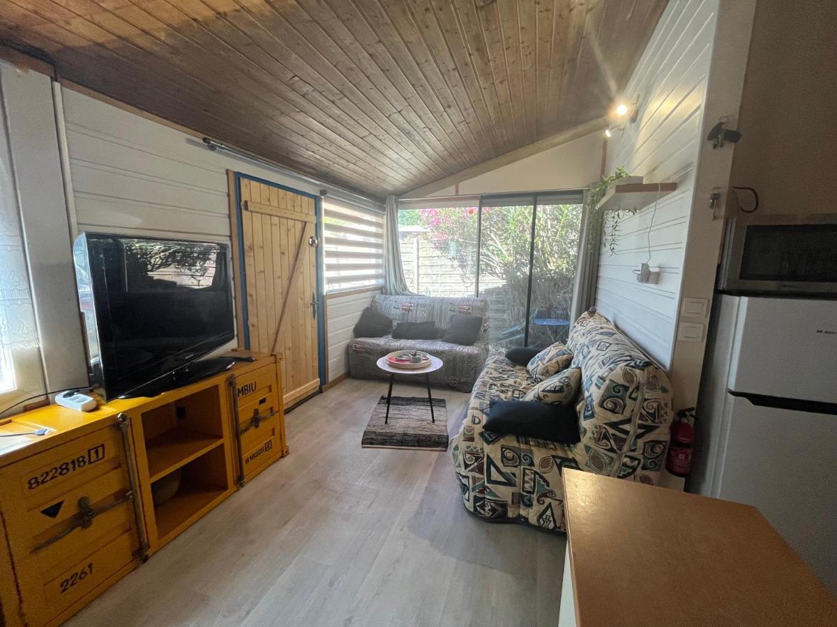 Chalet Agreable En Bord En De Mer. Le Port-des-Barques Exteriér fotografie