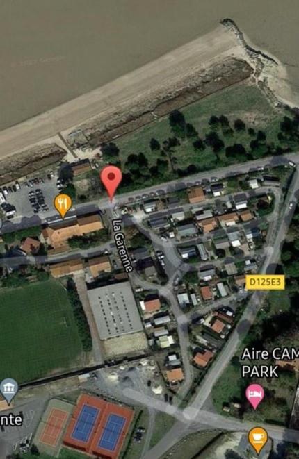 Chalet Agreable En Bord En De Mer. Le Port-des-Barques Exteriér fotografie